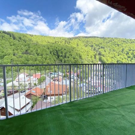 Апартаменты Apartament Panoramic View Синая Экстерьер фото